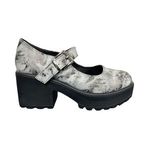 Koi women’s white grey marble colored platform Mary Jane shoes size 7us